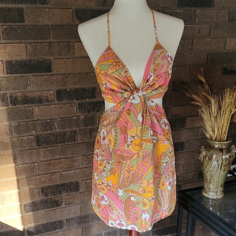 Gianni Bini open midriff. floral sundress, size 2